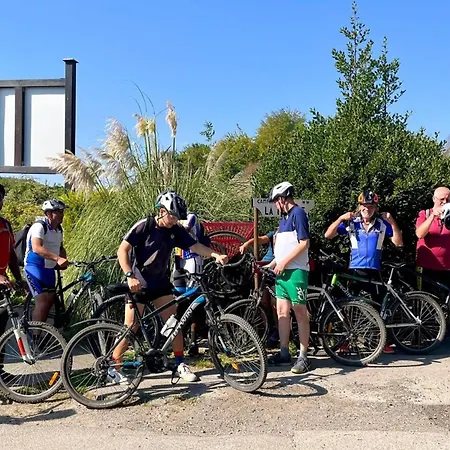 Climatise - 2 Pers. - Api-1-52-2574 * Angicourt
